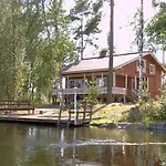 2 By Interhome Prázdninový dům Pernoo
